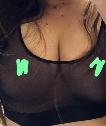 Умелая и нежная красавица готова позаботиться о твоем удовольствии. Приглашаю на встречу, где ты сможешь расслабиться и забыть обо всем. Обещаю, ты будешь доволен. 13361, 26 лет