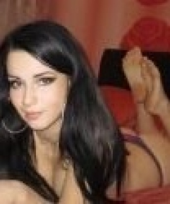 Опыт проститутки даёт мне возможность доставить вам незабываемое удовольствие. Я умею слушать, понимать и исполнять самые сокровенные желания. Встречусь с тобой в Москве, чтобы создать атмосферу страсти и релакса. Мои услуги расширяются от классического массажа до граничных экспериментов. У меня есть фото, чтобы ты увидел меня и понял, что я реальная. Отзывы о моих услугах плещутся, как дождь 💦, ибо я всегда довожу клиентов до полного удовлетворения. Встречайся со мной и испытай настоящий праздник страсти и наслаждения! 🌹 14024, 22 года